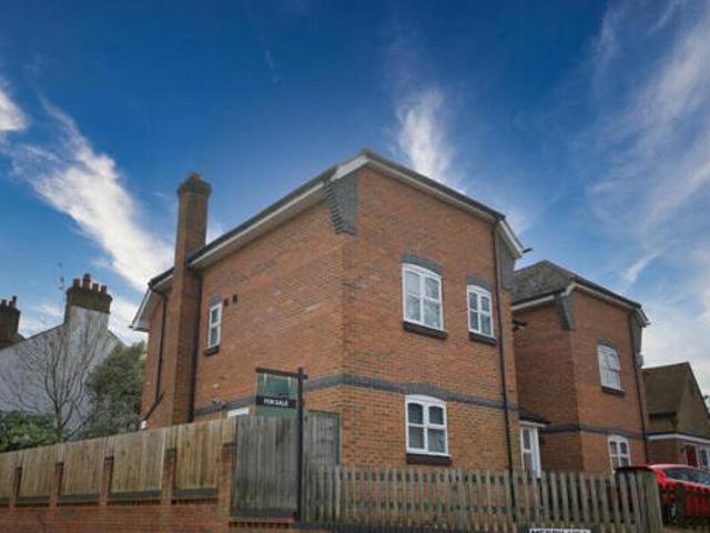 House for sale in Bushey