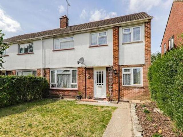 House for sale in Old Dean, Heol-las