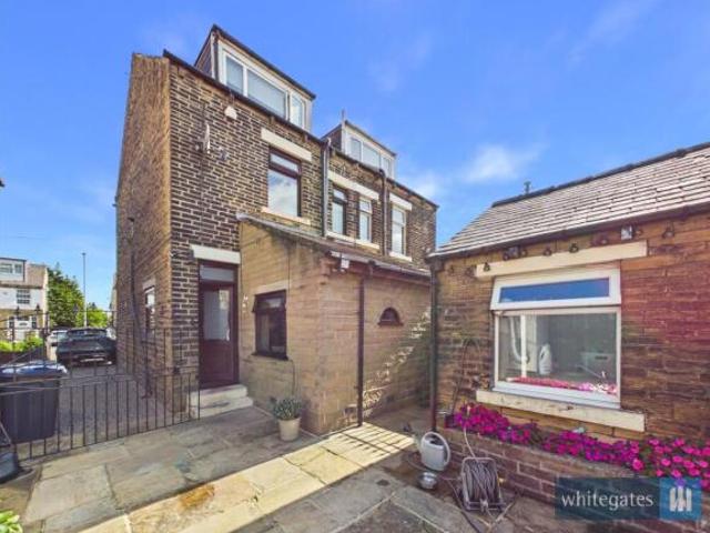 Farm for sale in Greengates, West Yorkshire