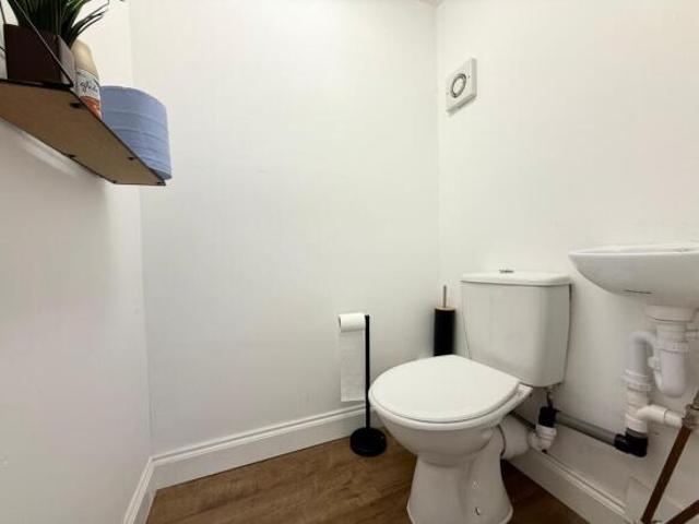 Farm for sale in Luton
