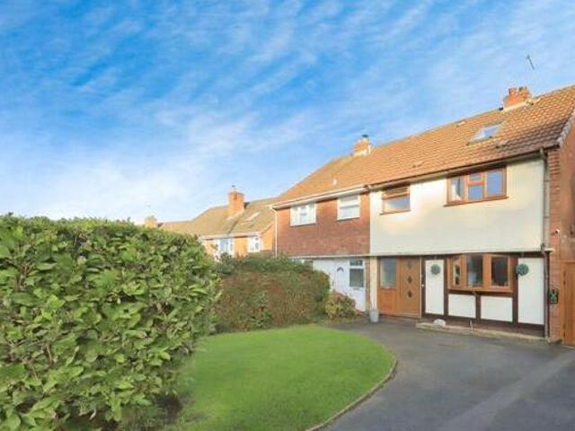 House for sale in Castlecroft, West Midlands