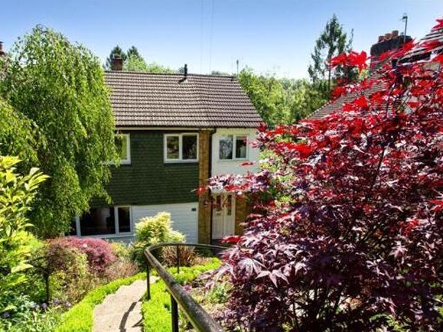 House for sale in Hillview, Surrey