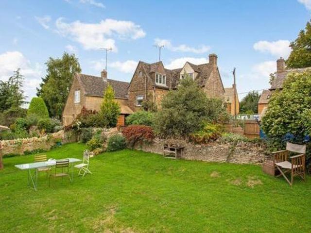 House for sale in Cheltenham, Gloucestershire