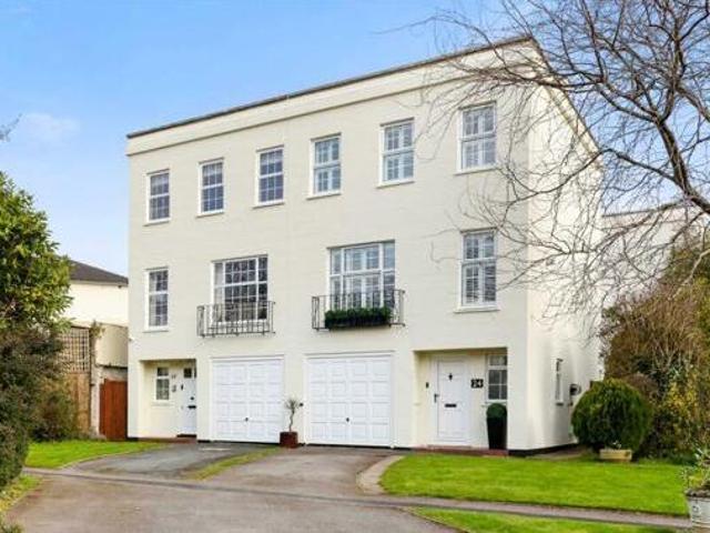 House for sale in Ewens Farm, Golden Valley