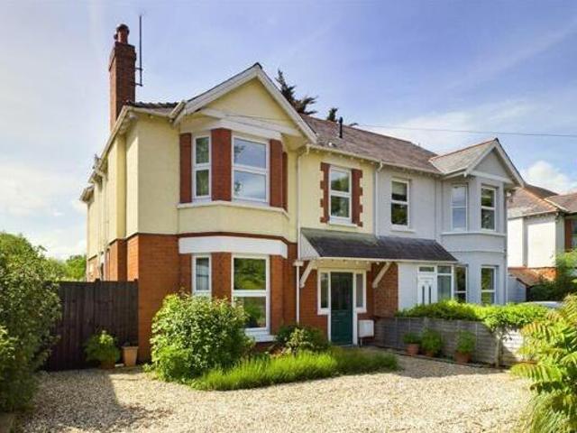 House for sale in Ewens Farm, Golden Valley