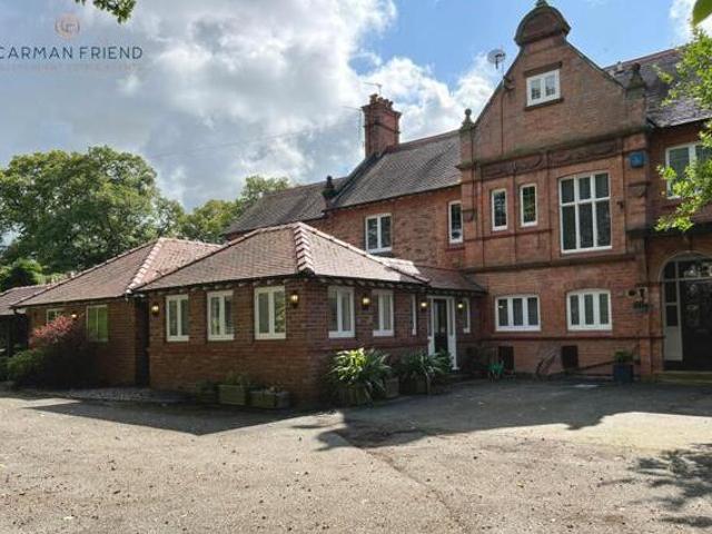 House for sale in Hough Green, Two Mills
