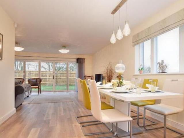 House for sale in Chigwell, Epping