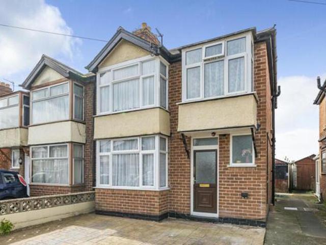 House for sale in The Slade, Oxfordshire