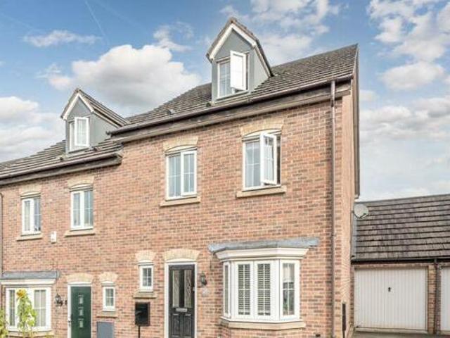 House for sale in Halesowen, West Midlands