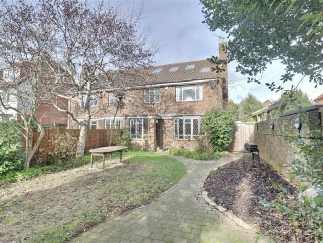 Farm for sale in Southsea, City Of Portsmouth