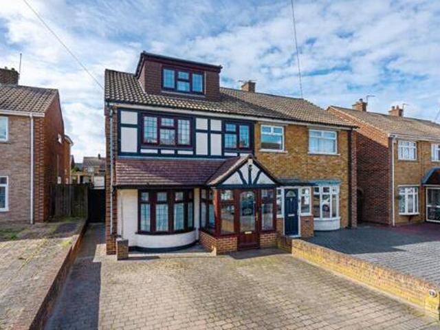 House for sale in Fleet Estate, Monks Orchard