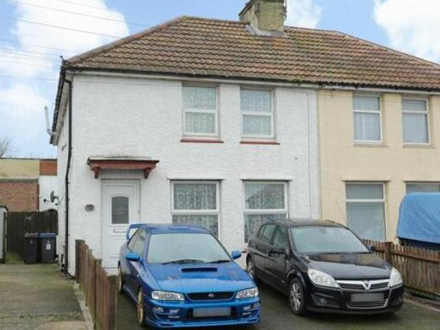 House for sale in Mill Hill, Ash