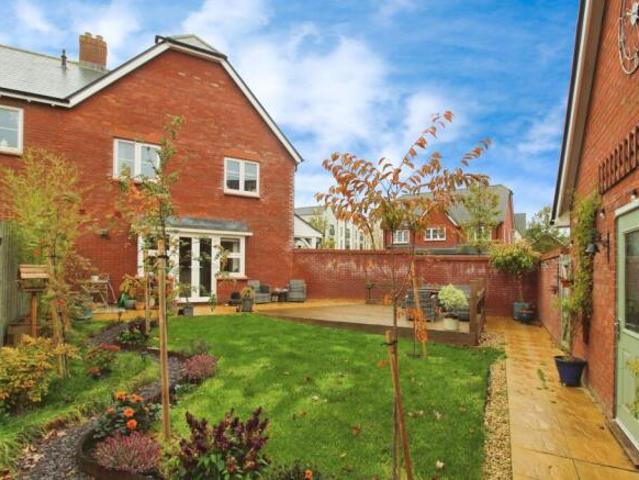 Farm for sale in Garden Village, Hull