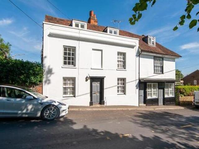 House for sale in Lyons, Greater London