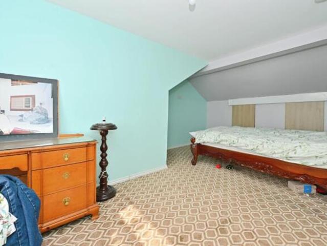 Farm for sale in Luton