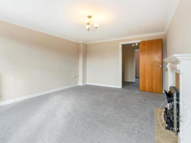 Farm for sale in Penylan, Wales