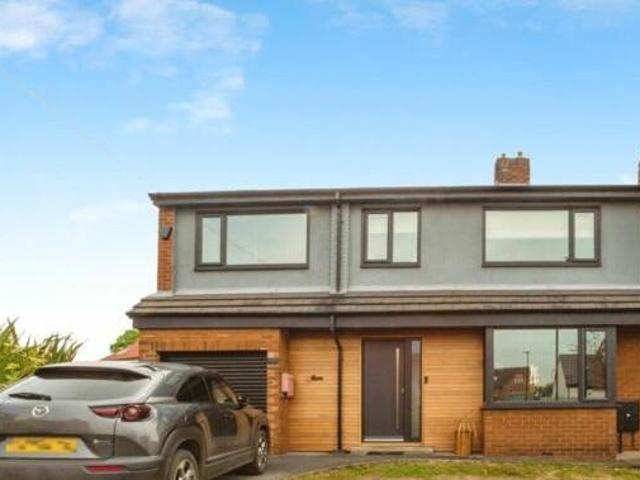 House for sale in Harlington, South Yorkshire