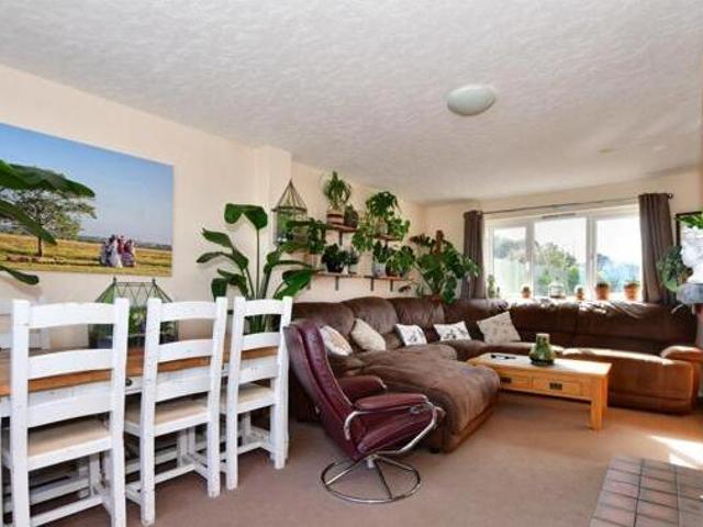 House for sale in Clarendon, Ash