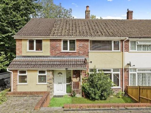 House for sale in River, Ash