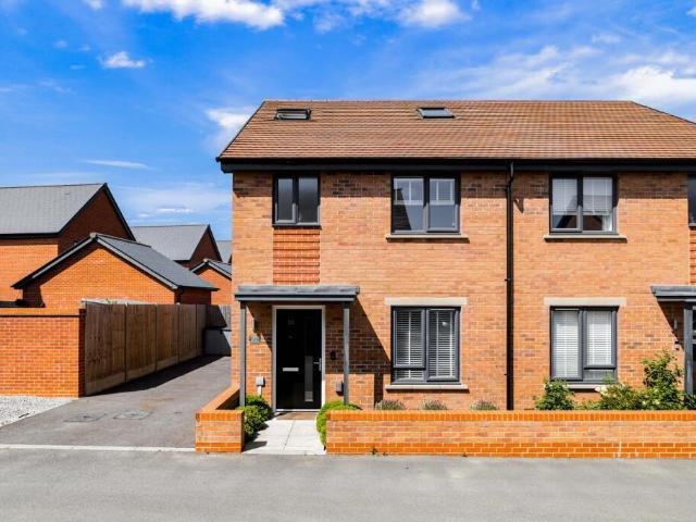 Farm for sale in Folkestone
