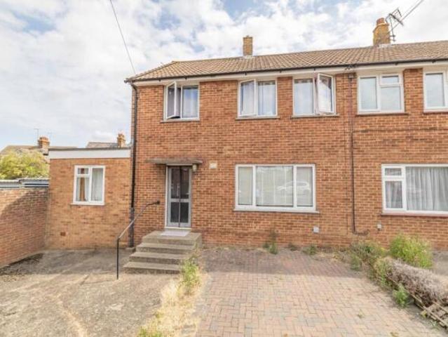 Farm for sale in Martyrs Field, The Bridge
