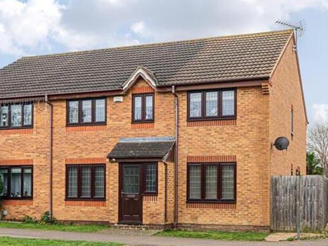 House for sale in Northampton, Northamptonshire
