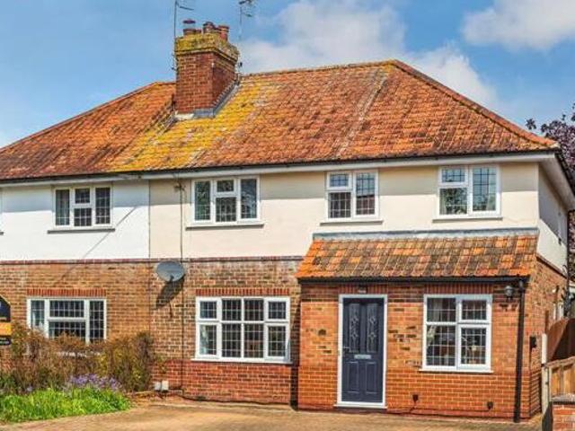 House for sale in The Butts, Kent