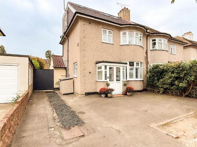 Farm for sale in Southend-on-sea, Essex