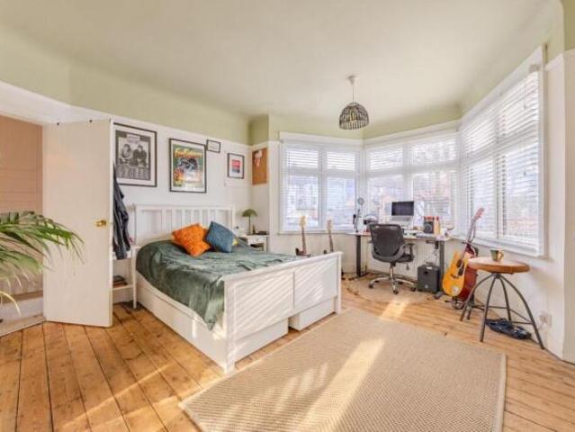 Farm for sale in North Shoebury, Alton Barnes