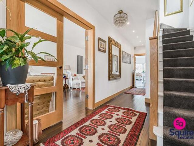 Farm for sale in Cat Hill