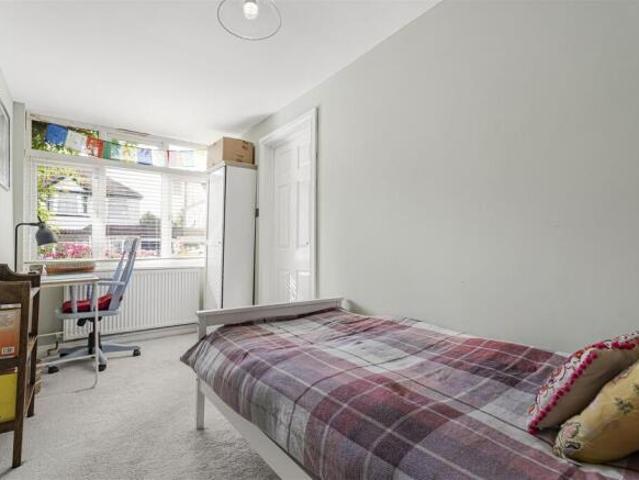 Farm for sale in London Borough of Sutton, Greater London