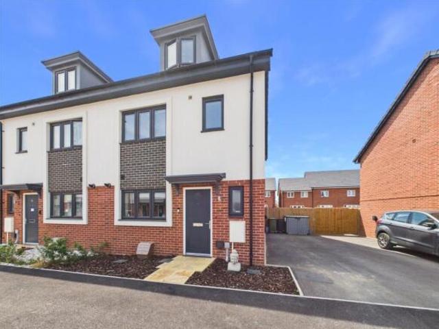 Farm for sale in Gloucester, Gloucestershire