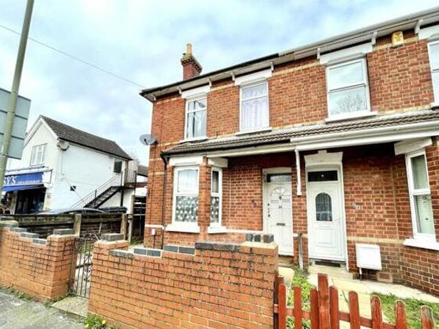 House for sale in Farnborough, Hampshire