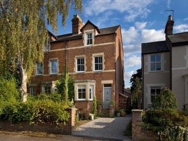 Farm for sale in Oxford, Oxfordshire