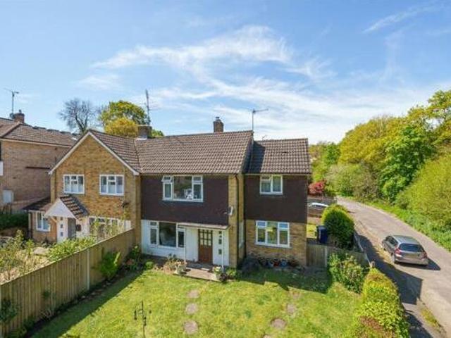 House for sale in Wrecclesham, Fole