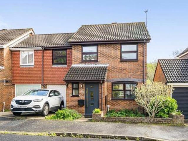 House for sale in Oad Street, Kent