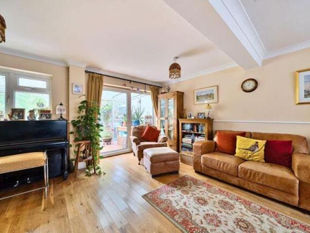 Farm for sale in Midway, Kent