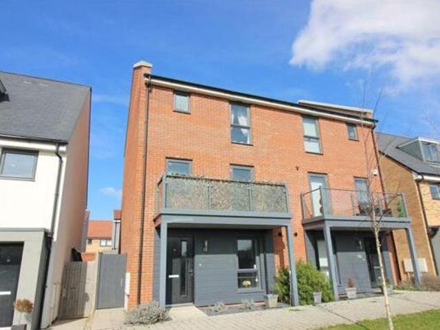 House for sale in Harlow, Essex