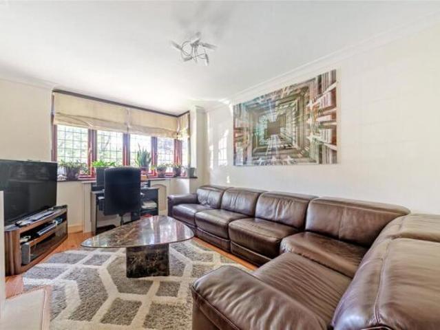 Farm for sale in Orpington, Greater London