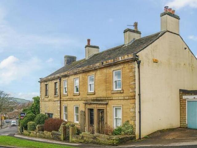 House for sale in Charlesworth, East Midlands