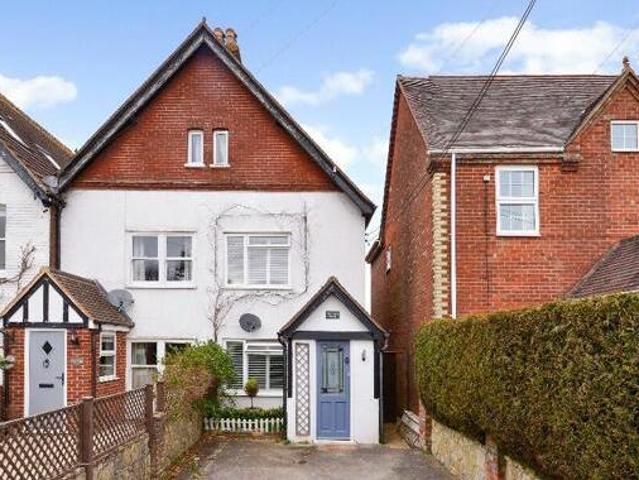 House for sale in Fole, Surrey
