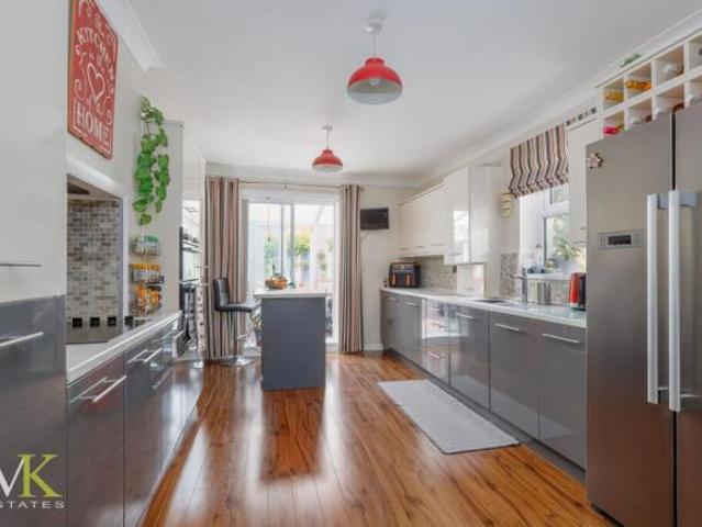Farm for sale in Bournemouth