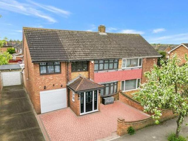 House for sale in Gravesend, Gravesham