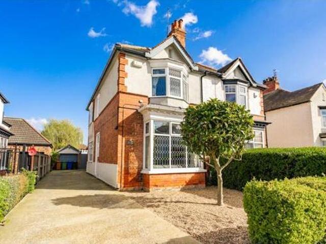 House for sale in Grimsby, North East Lincolnshire