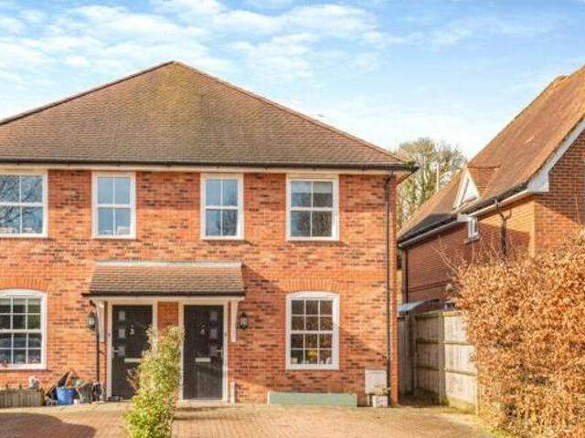 House for sale in Smoky Hole, Guildford