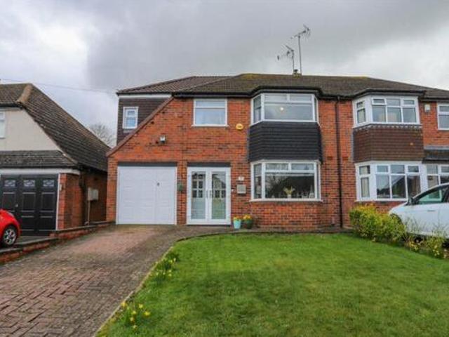 House for sale in Halesowen, West Midlands