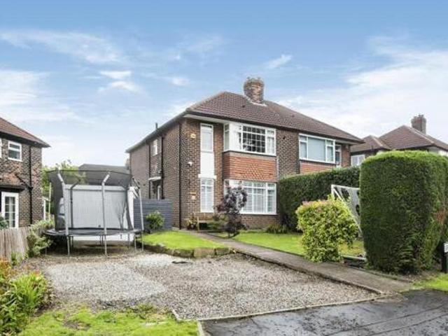 House for sale in Halifax, West Yorkshire