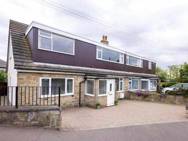 House for sale in Halifax, Calderdale