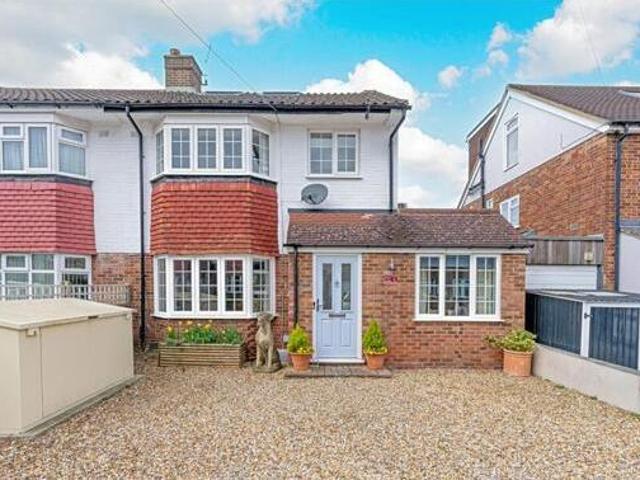 House for sale in London Borough of Hounslow, Feltham