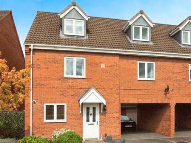 House for sale in Hampton Green, Cambridgeshire